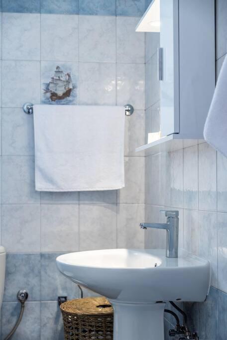 T Apartment Tínos Dış mekan fotoğraf